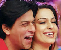 Shah Rukh too busy for friends: Juhi Chawla